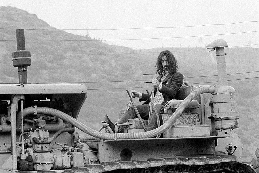 Frank Zappa in Laurel Canyon - Baron Wolman