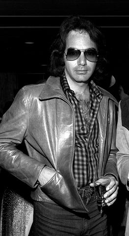 Neil Diamond - James Fortune
